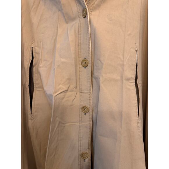 Vtg Women's Cloak/Poncho Rain Coat Hooded Made in Poland Tan Button Front OS - Picture 2 of 5